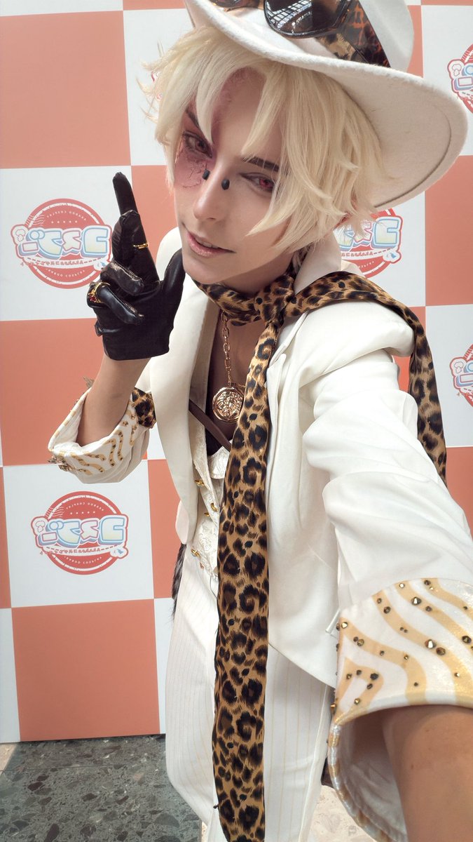 UwuRenji's tweet photo. 残狂お疲れ様でした！

今日は@eric_knikki のスペースにお邪魔しました！めっちゃ楽しかった🫶

次は大阪のインテ！

次はいつものコススペがあるといいな〜 https://t.co/a0fCpOlx91