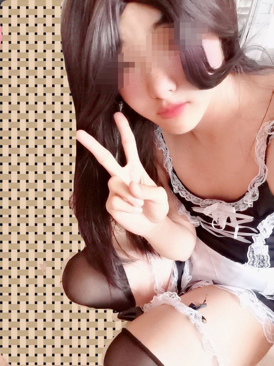 MGCDXL's tweet photo. 有人可以把母猪的骚照打印出来，贴在公厕小便池上羞辱吗？ https://t.co/47g6WTDRhV