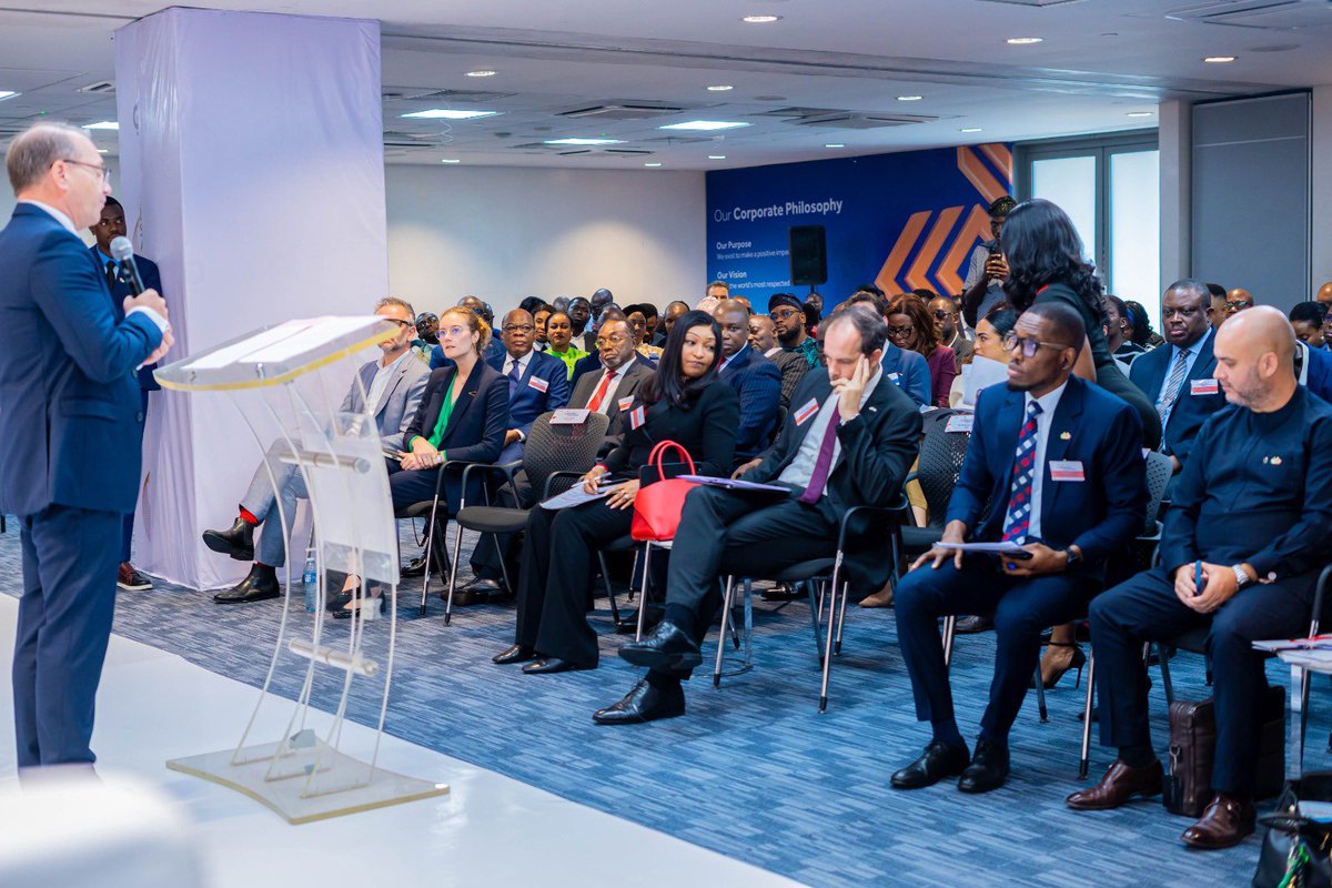 umorumoses124's tweet photo. #frenchweek2025ng Business forum ; highlighting #france #nigeria commercial relations @CCIFN @France24_en @francediplo_EN https://t.co/EE4FaRq6BU
