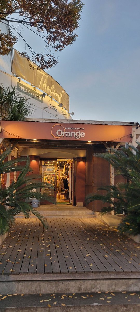 saito_camp's tweet photo. 本日兄弟ツーリング
古河市のOrangeへ
何かあるかな https://t.co/ZGCXurNMQi