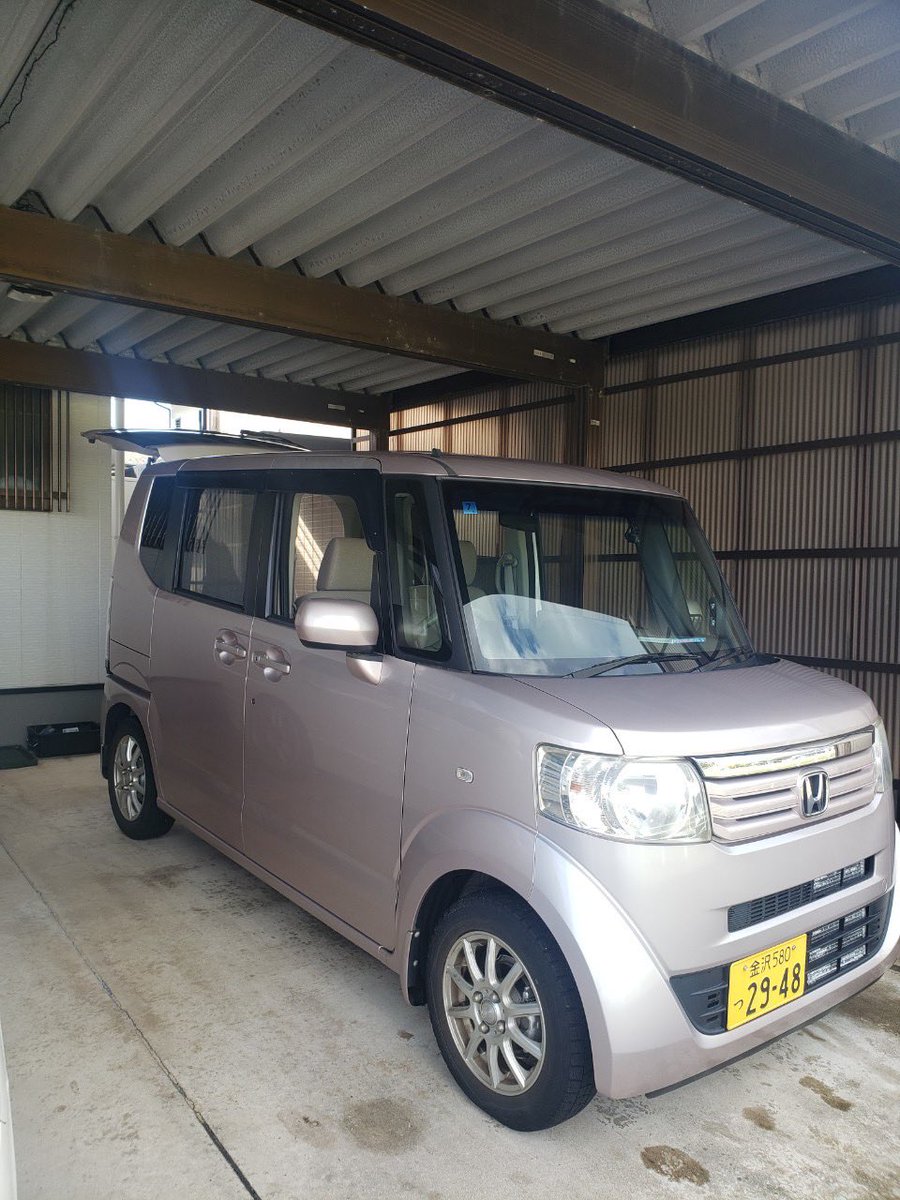 chorisxe10aru's tweet photo. 久々のオールペン🚐

コンプレッサー変えたら凄い塗りやすくなった✨ https://t.co/zksbXCUWkR