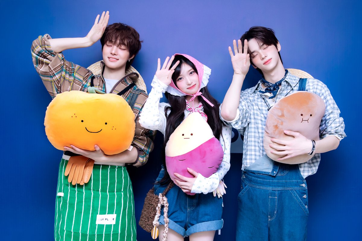 [🎤] 251116 오늘의 #MC가요

MC 의주 이서 신유와 함께하는 👩🏻‍🌾🌾
일요일엔 어디 가요? 다 같이 인기가요~🌞

#인기가요 #MC #이서 #의주 #신유 #아이브 #IVE #앤팀 #andTEAM #투어스 #TWS <a href="/IVEstarship/">IVE OFFICIAL</a> <a href="/andTEAMofficial/">&TEAM OFFICIAL</a> <a href="/TWS_PLEDIS/">TWS</a>