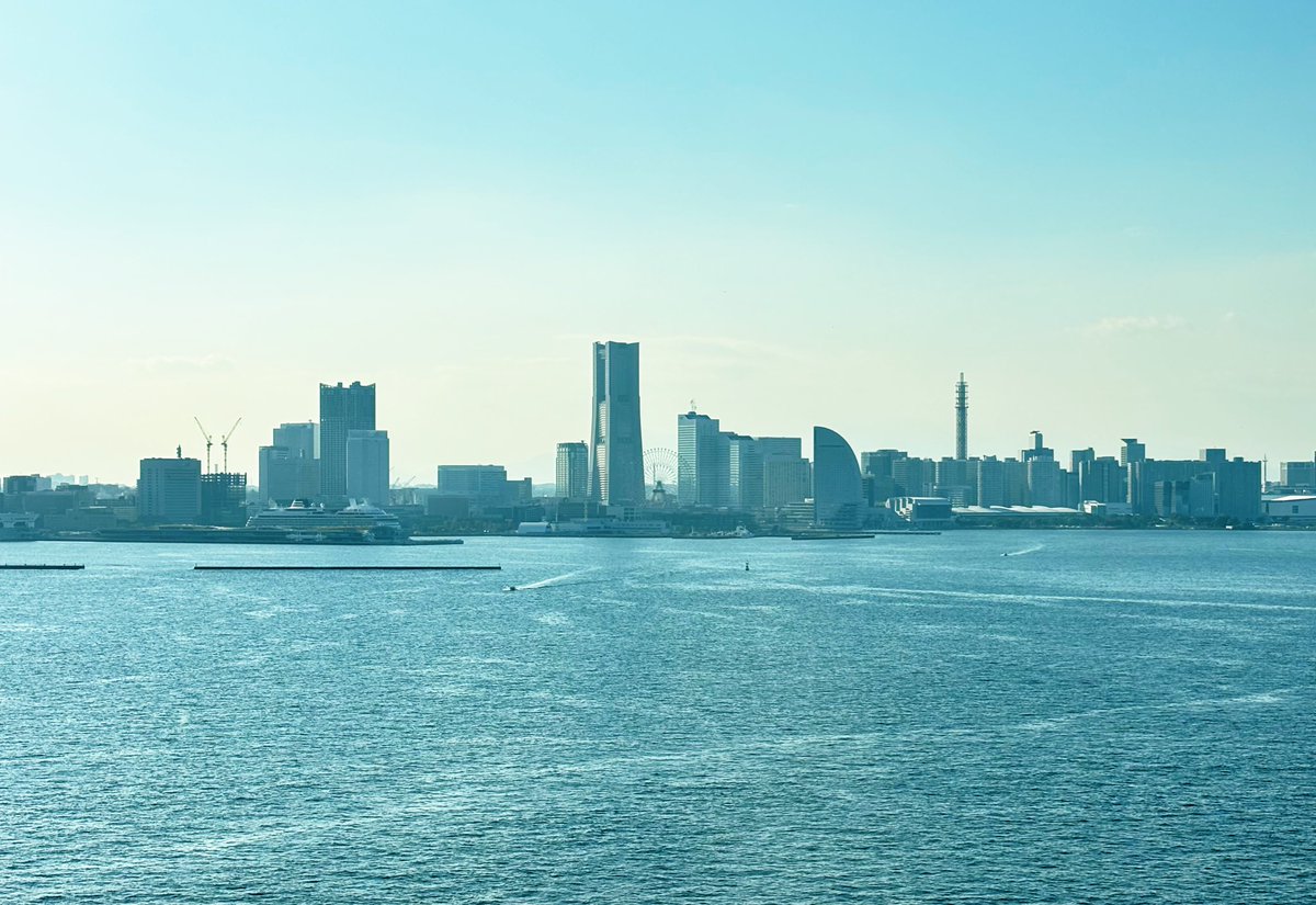 ひさびさに土日晴れました😃
昨日ぶらっと横浜ベイブリッジスカイウォーク。