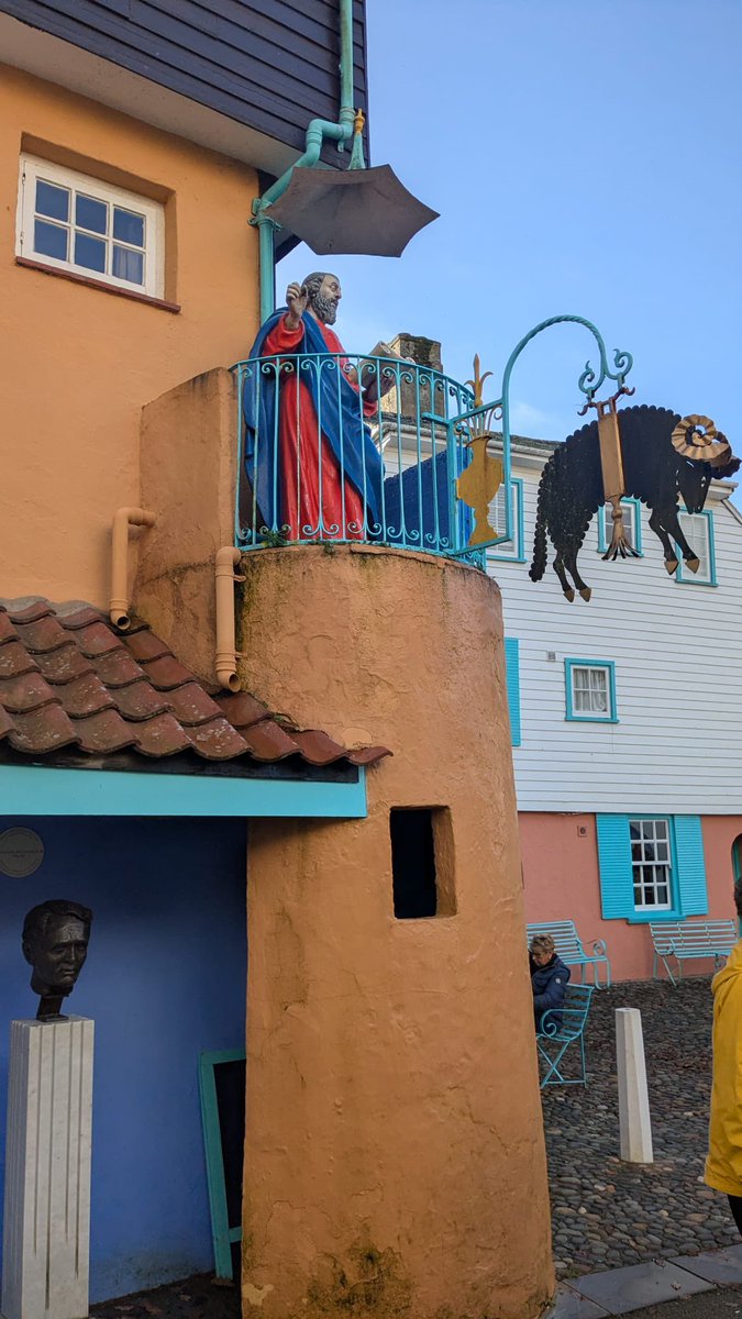 Janet Redler Travel tweet media