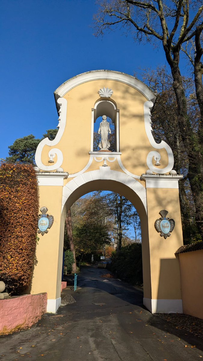 Janet Redler Travel tweet media