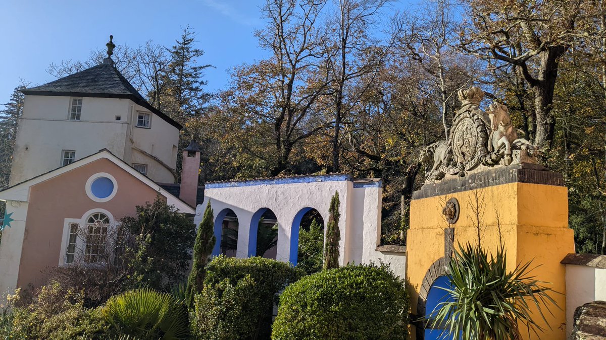 Janet Redler Travel tweet media