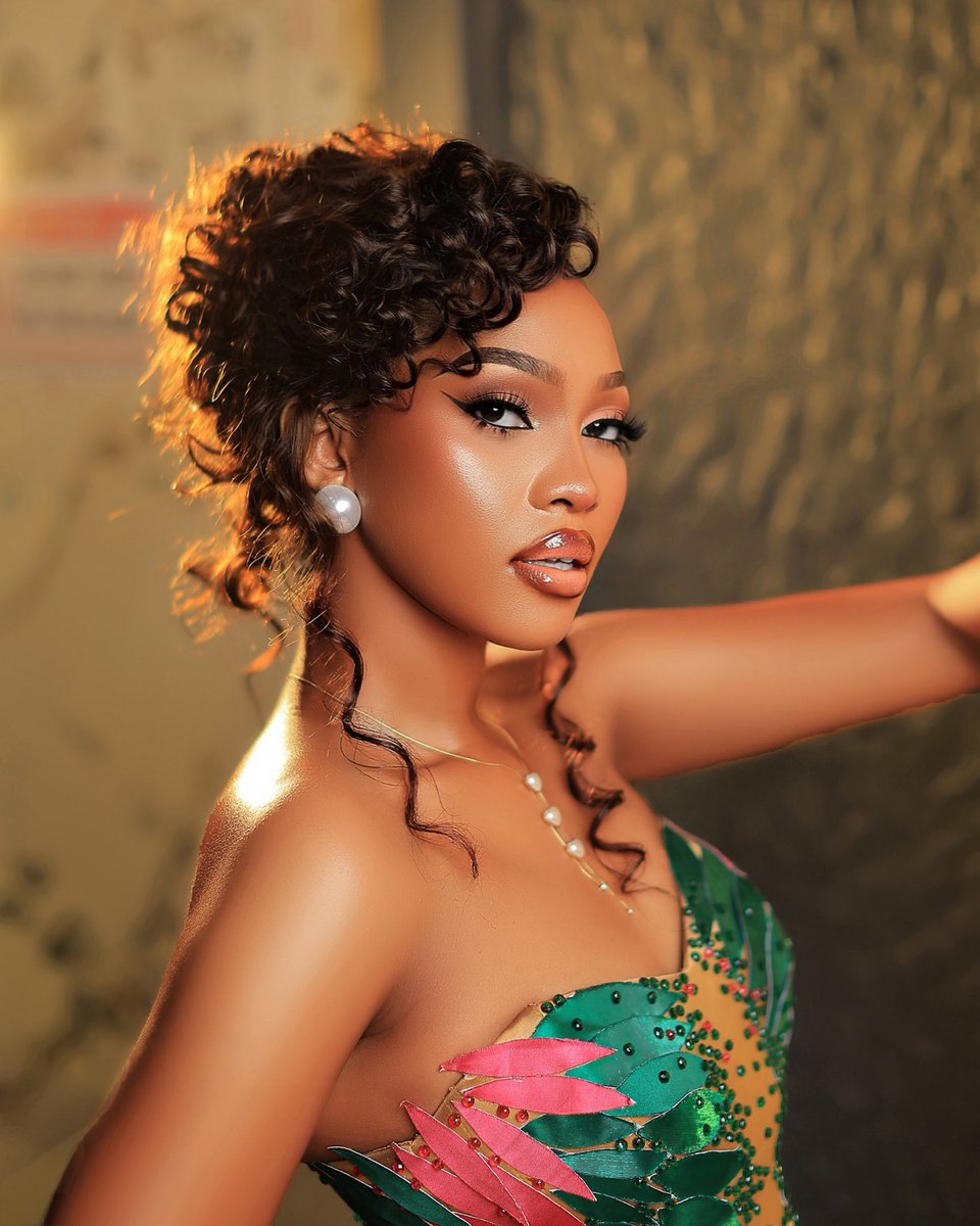 SpiceDianaUg's tweet image. Grateful lord 🙏 
type AMEN  if you fought silent battles this year and still won 🙏