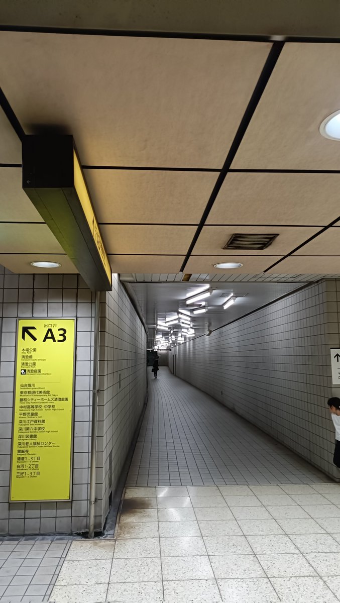 通りすがりの特オタ　【完成確認用】 OSHOKUJIKEN-白文字-定番Tシャツの商品購入ページ｜クリエイターの