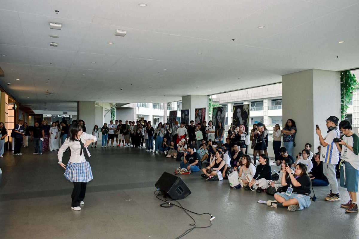 [📢]

𝐀𝐄𝟓𝐏𝐀: 𝐒𝐘𝐍𝐊𝟒𝐄𝐕𝐀
𝘛𝘩𝘦 𝘜𝘭𝘵𝘪𝘮𝘢𝘵𝘦 æ𝘹𝘱𝘦𝘳𝘪𝘦𝘯𝘤e

Filo-MYs! Happening right now is the #AESPA_SYNK4EVA 🙌 

Make sure to get hyped and be with us to celebrate the ultimate æxperience, æxciting games and prizes! We have a lot in store for you with fun