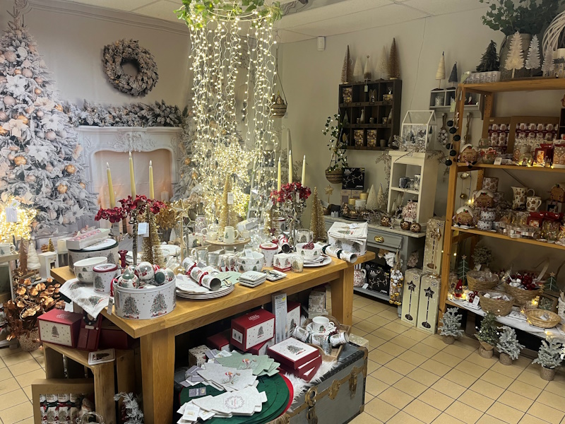 Ashwood Nurseries tweet media