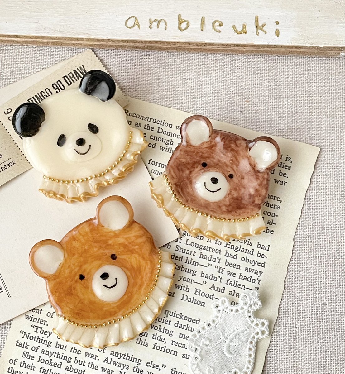 チューリップネックレス🌷
（ピアス、イヤリングはまだあります）
くま、パンダのブローチ🐻🐼

は完売しました

他はまだあったりなかったり？ですがバランスよく色々あるのでお立ち寄りくださいね

#デザフェス 
#デザフェス62