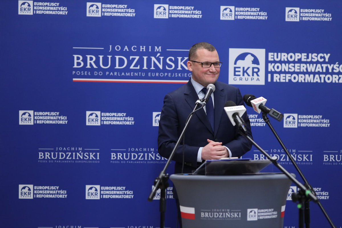 Wczoraj w Sławie (woj. lubuskie) uczestniczyłem w organizowanej przez posła do PE <a href="/jbrudzinski/">Joachim Brudziński 🇵🇱</a> konferencji poświęconej polityce bezpieczeństwa. Dziękuję za zaproszenie i wiele ciekawych rozmów w sprawach ważnych dla Polski i Europy.