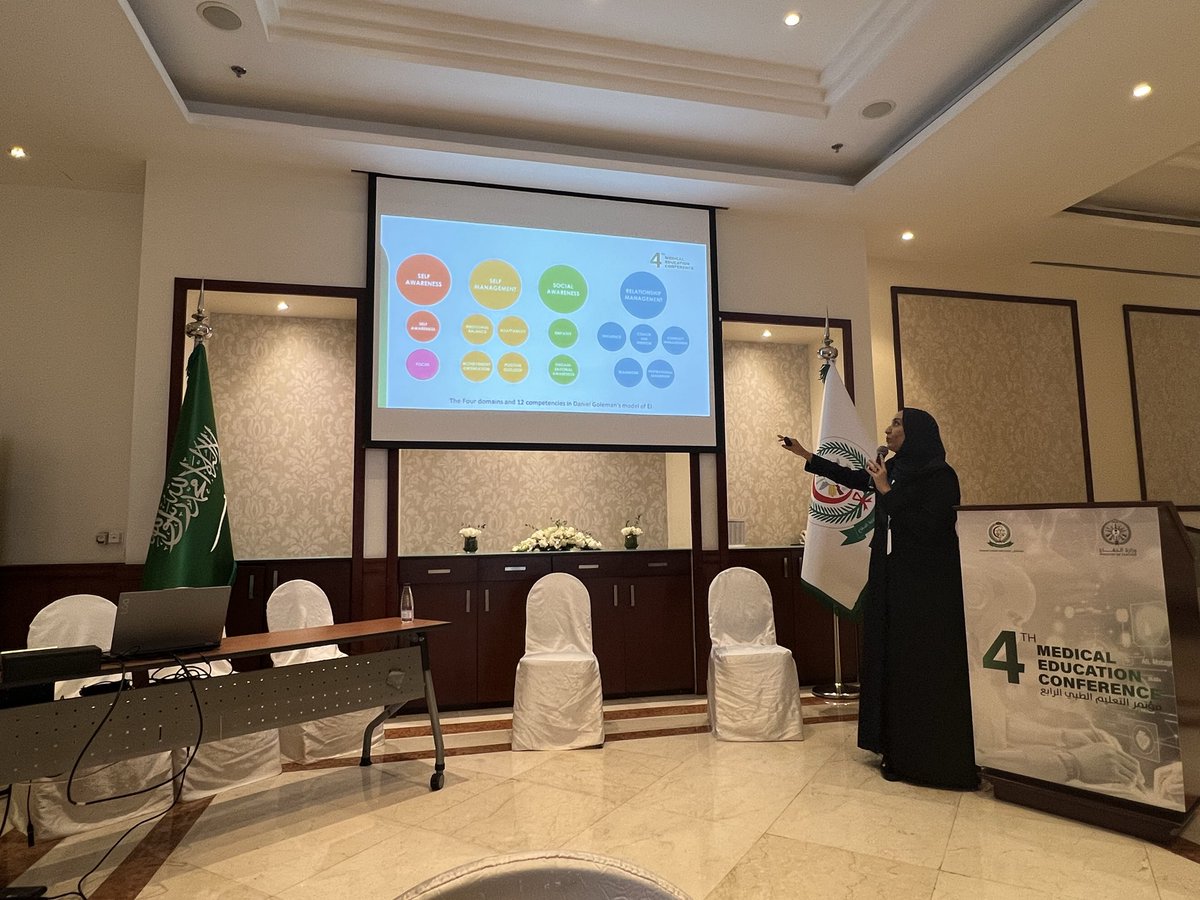 د. أمل سليمان العودة tweet media