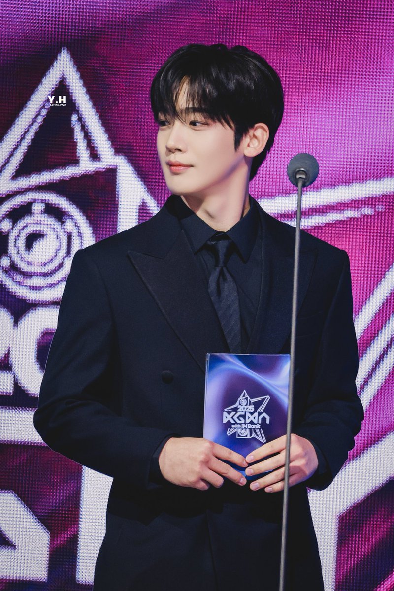 251114 KGMA 

#김요한 #요한 #yohan #KIMYOHAN #ヨハン #キムヨハン
 <a href="/WEi__Official/">위아이(WEi)_OFFICIAL</a> <a href="/WEi__Member/">위아이(WEi)</a>