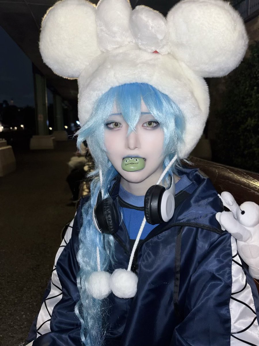 vivi tweet media