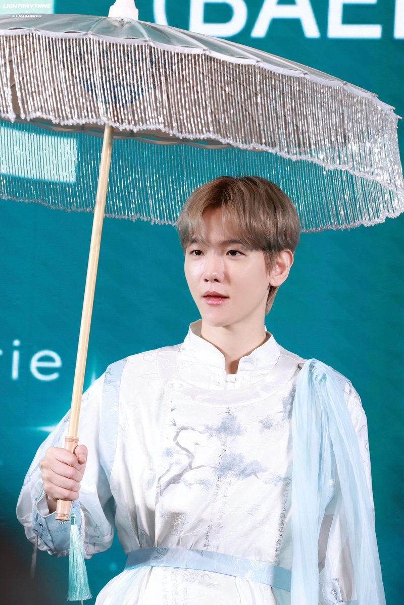 lightrhythms56's tweet image. 251116 JD Shanghai
古风小生边公子🍃
#백현 #BAEKHYUN  #ベクヒョン 
@B_hundred_Hyun