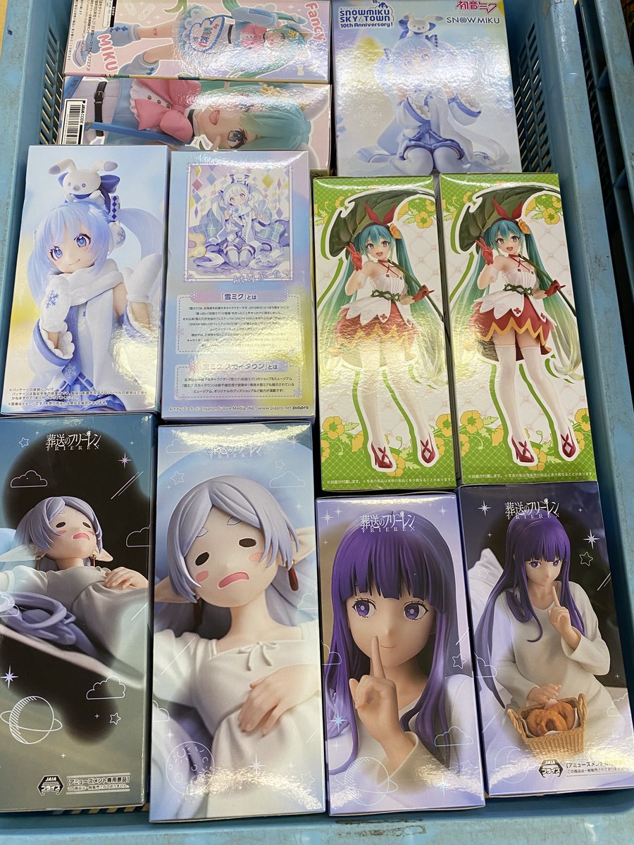 美少女フィギュアセット　初音ミク　アルベド　エヴァ　ホロライブ　フリーレン 美少女 フィギュア まとめ売り 初音ミク フリーレン アルベド - メルカリ