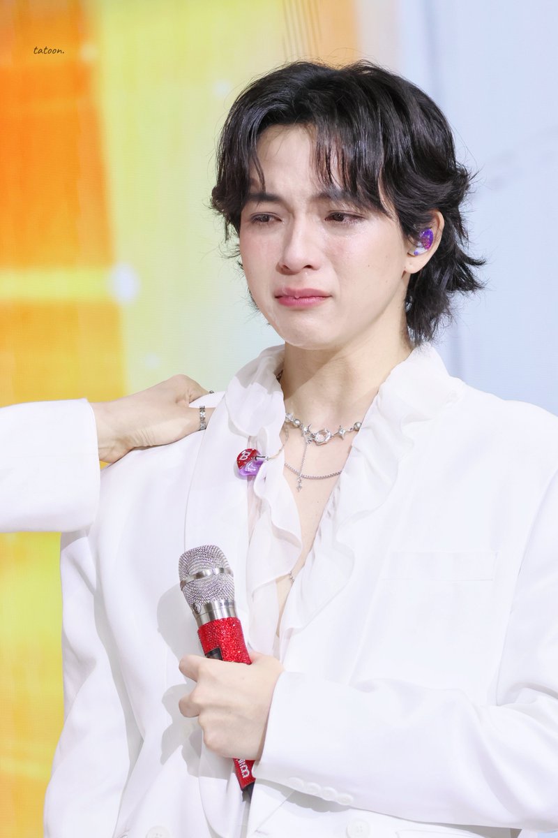 ˗ˏˋ𝙩𝙤𝙤𝙠𝙩𝙖 ☺︎︎⛅️ tweet media
