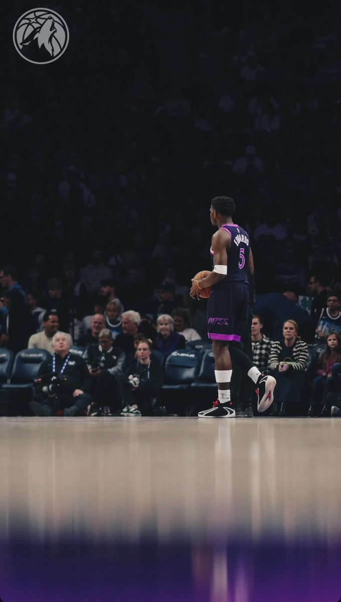 TWolvesEspNBA's tweet image. Ahora mismo el récord del equipo es 8-5, pero el dato viene aquí;

Contra equipos con récord positivo: 0-5
Contra equipos con récord negativo: 8-0

Aún así, este año es el que menos me preocupa, veo al equipo más hecho y sabiendo cuál es la función de cada uno. Es ajustar.