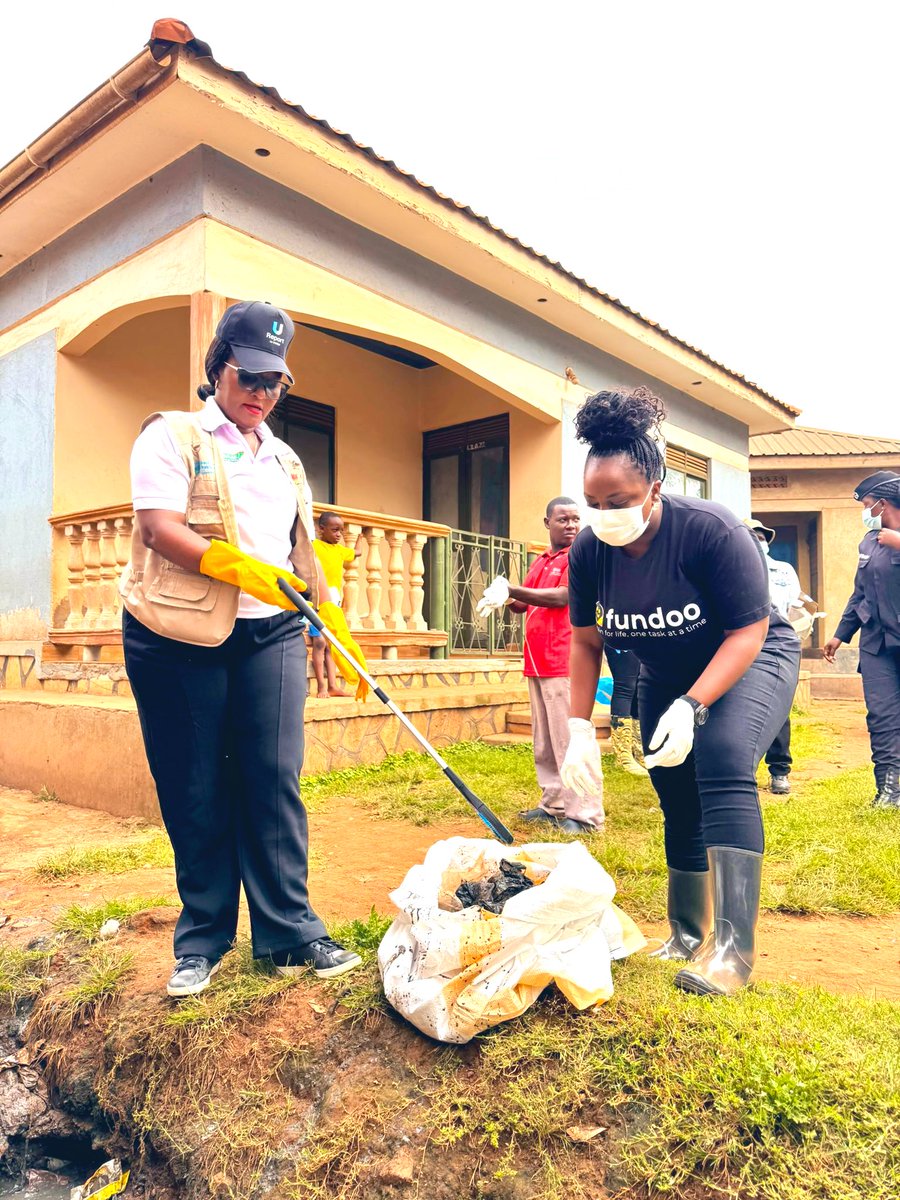 Yesterday, We joined the community of Bwaise I and our partners for the launch of the <a href="/Weyonje/">Weyonje</a> Sanitation Challenge 2025. Together, we cleaned the area and sensitised households on proper waste sorting, hygiene, and the need for consistent daily sanitation practices.
Seeing