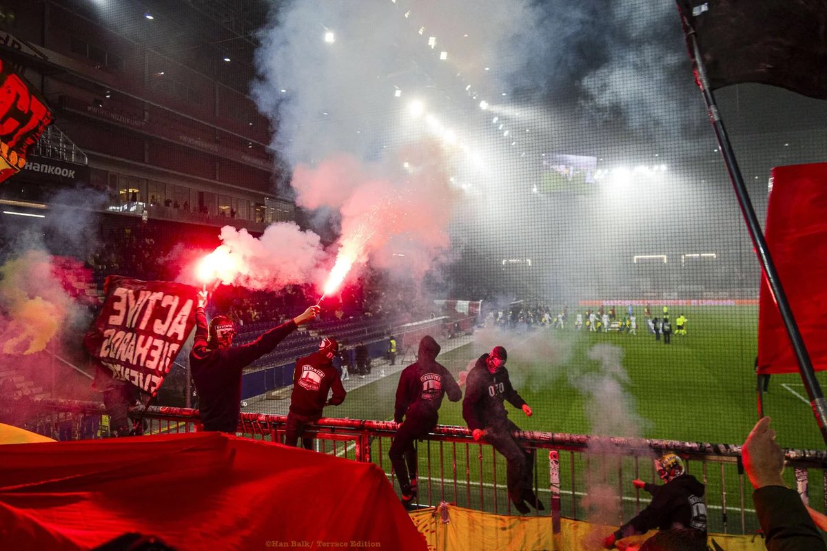 Go Ahead Eagles on tour.

Salzburg.

📸 <a href="/HanBalk/">Han Balk</a> for Terrace Edition.

#Kowet