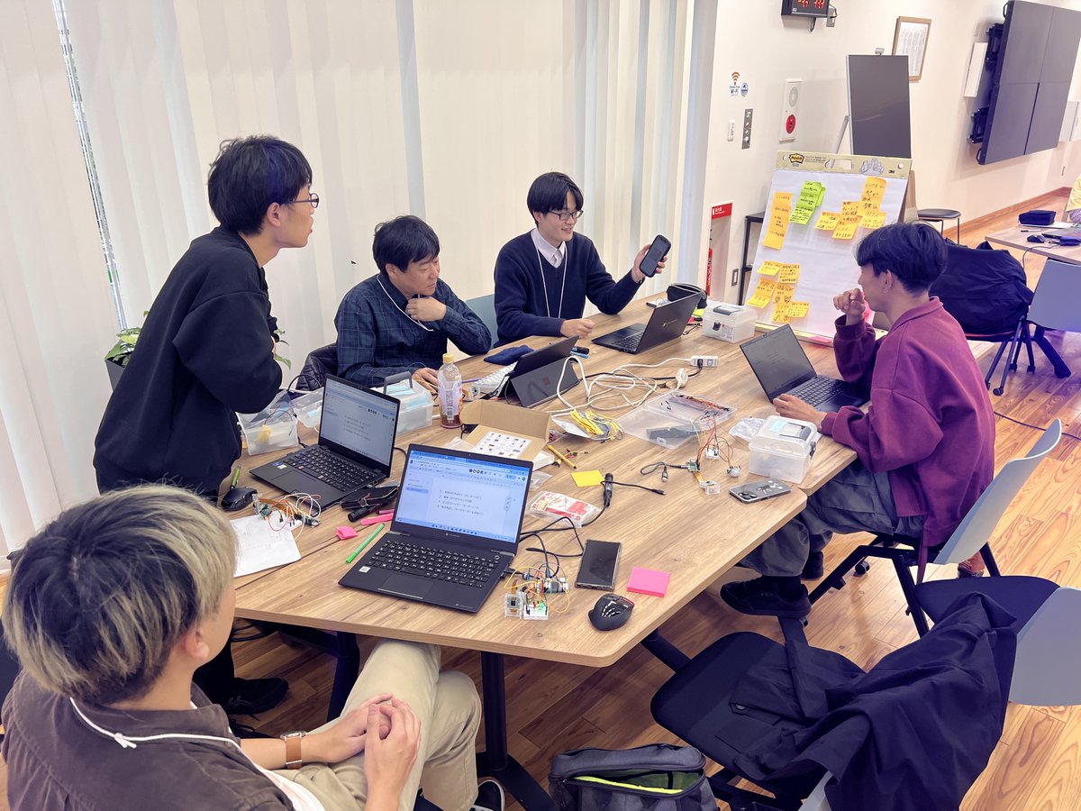 WebIoTmakers's tweet image. 【愛媛】DAY2
アイディアソン終了いたしました。

#webiotmakers
#メイカーズチャレンジ
#chirimen
#愛媛