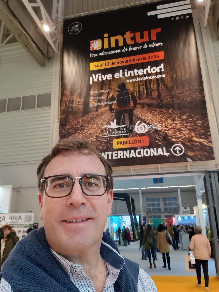joaquinbuch's tweet photo. @feriavalladolid 
#Intur
#ElSumillerMotero
Feria de Turismo interior, INTUR 2025, con Portugal como país invitado.
Un mundo de sensaciones y catas!! https://t.co/l3jStfafMF