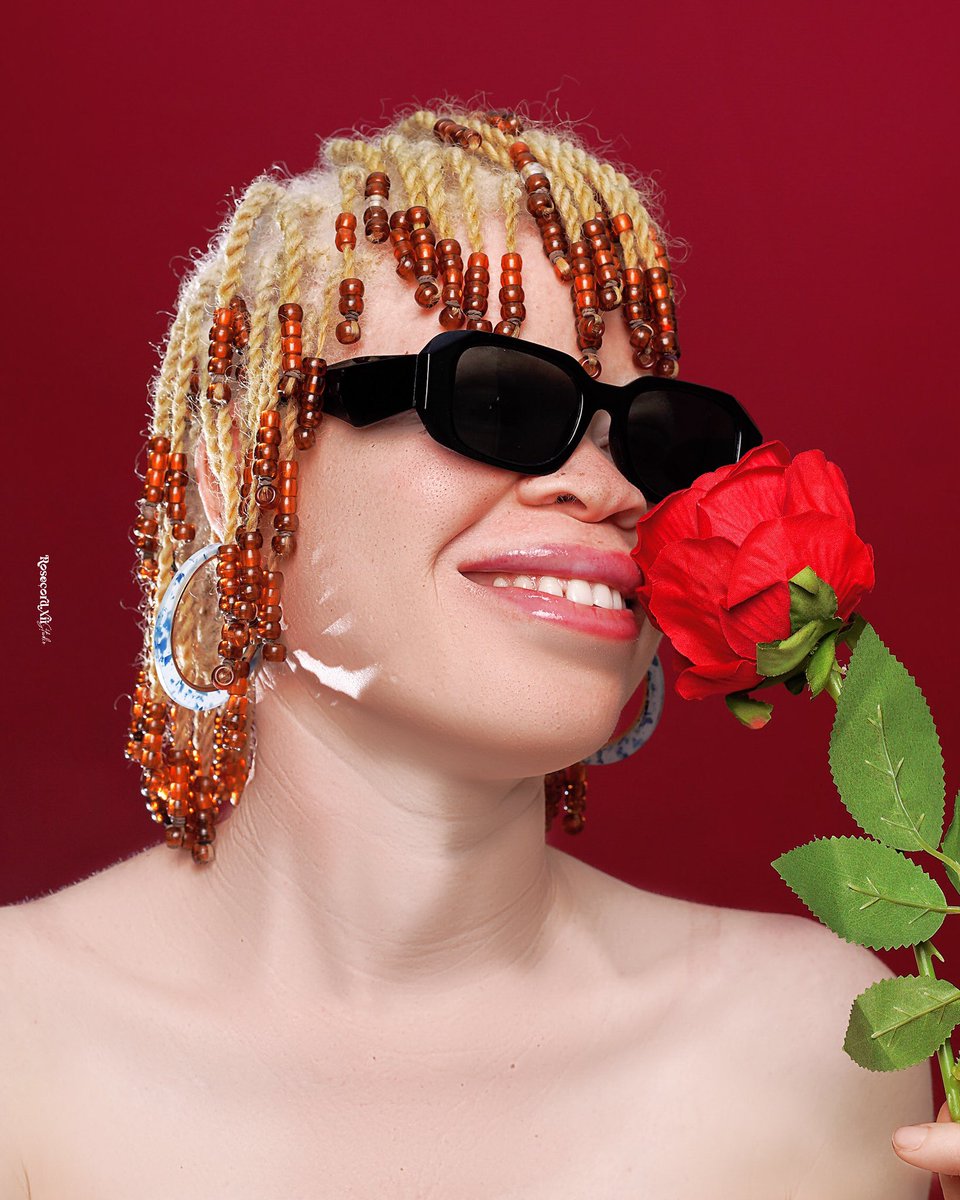 Rosecord XII🧠🌸📸 tweet media