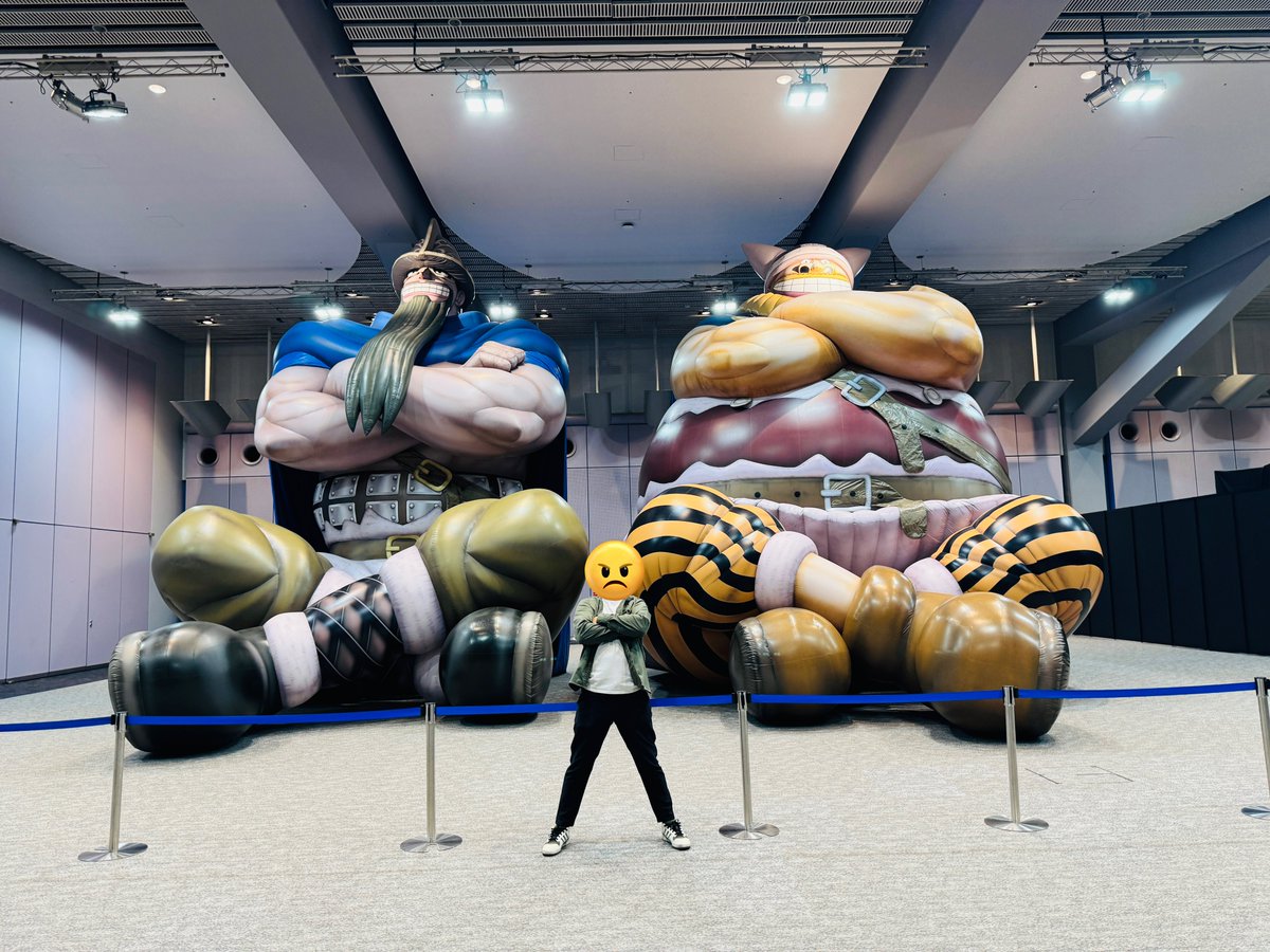 まとめ売り⭐️ワンピース 大阪限定　美品2011年　ゾロ11個&たこ焼き　8個 ONEPIECE EMOTION 大阪会場に行ってきたよ 人が少なくて見やすくて