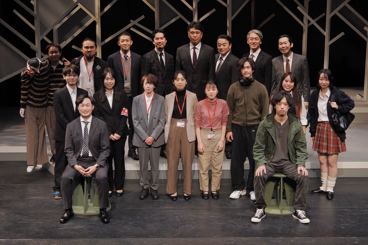 tsurugaku's tweet image. 【終演のお知らせ】

弦巻楽団#42 舞台『砦なき者』全6ステージが終了しました。
ご来場くださった皆さま、応援いただいた皆さまに心よりお礼申し上げます。

また劇場でお会いしましょう！

#砦なき者 #TGR2025