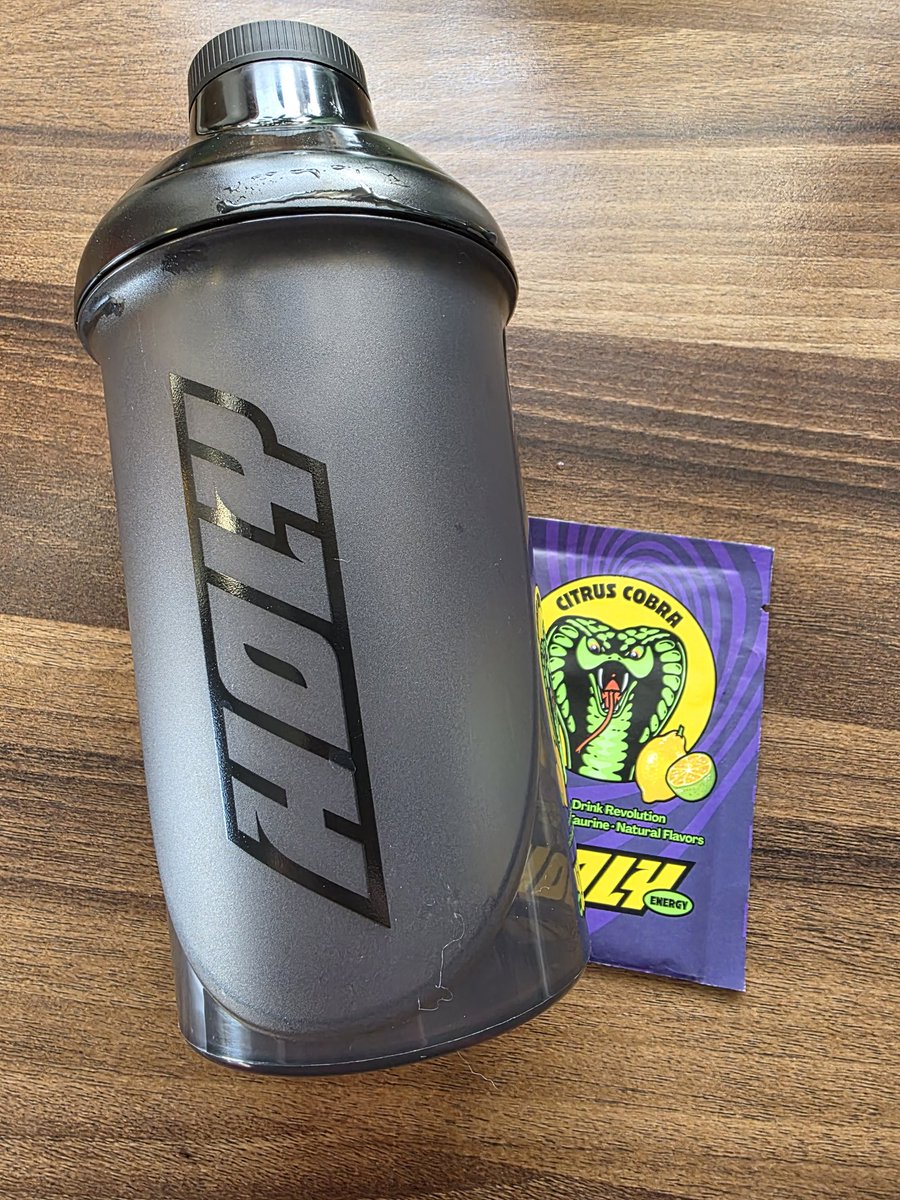 Ich wage das Experiment. Ich sag euch dann, ob es auf mein ADHS ne Wirkung hat oder ob ich danach wieder sofort instant schlafen konnte 😅 bisher konnte ich immer schlafen und Koffein oder Energys hatten keine Wirkung. Abwarten und ausprobieren 🤔 #holyenergy