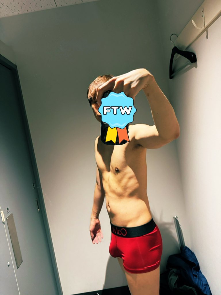 hyuta3269's tweet photo. 赤パンツで頑張った https://t.co/itrIfJxqjG