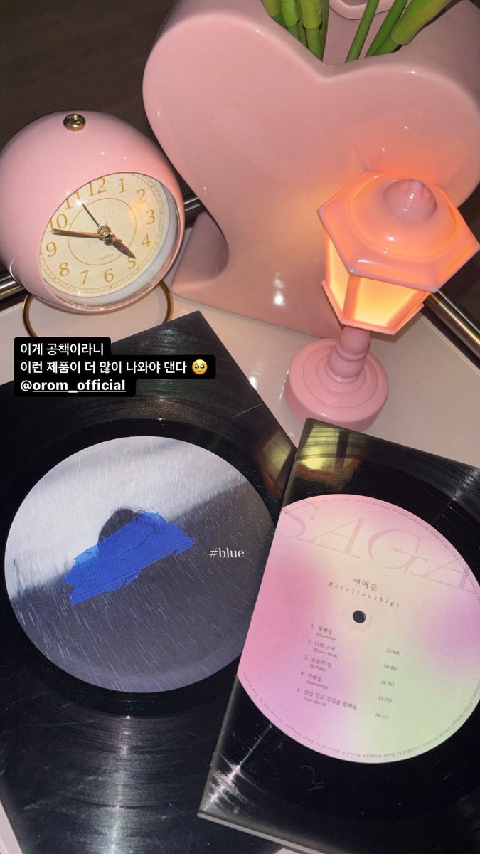 ingreenmagic's tweet image. #트친소

많이 사고 많이 쓰는 20대 여성입니다
연분홍 시나모롤 짱구 문학 키보드 집꾸를 좋아합니다
친구 구해요 ᰔ