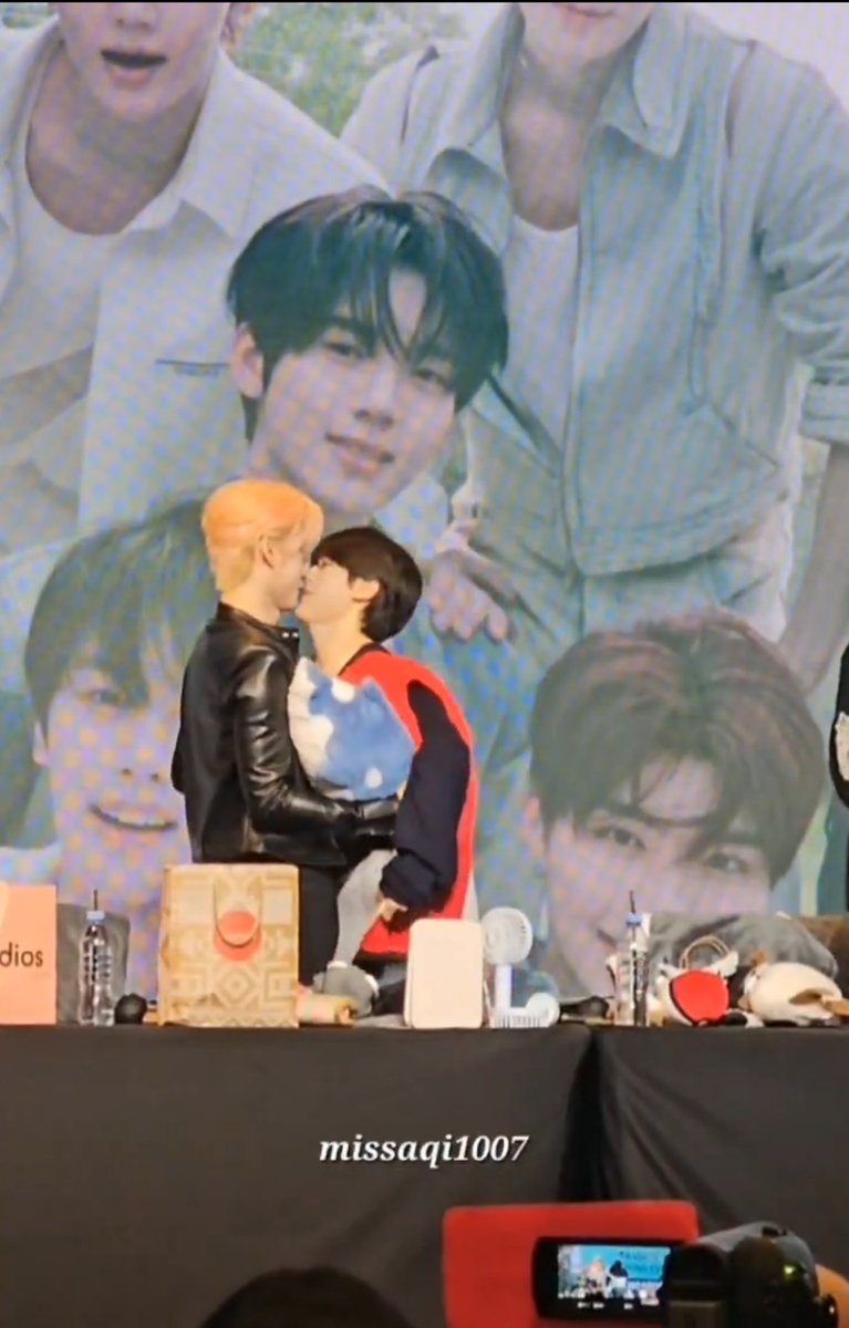 goatjiwoong's tweet image. ??????????????????????