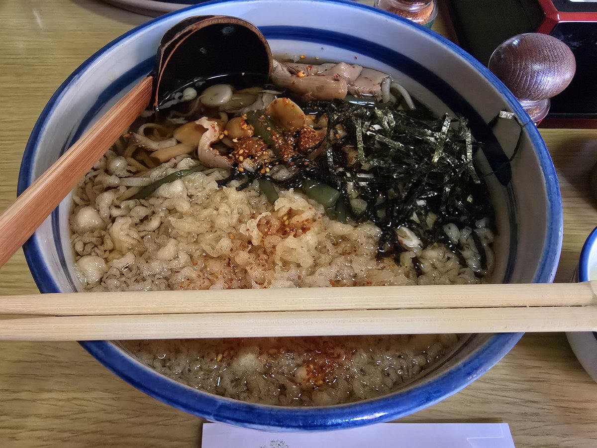 miduki1999's tweet image. こんばんは🌙お疲れ様です🫡
本日はお誘い頂いたツーリングへ参加💡

秋の赤・黄を浴びながら🏍️💨
小代行川庵さんの暖かいそばで暖をとり🤣
その後はクレープクランベリーでデザート🙆

美味しいものを堪能させて頂きました👍
本日参加された皆様、ありがとうございました🙇