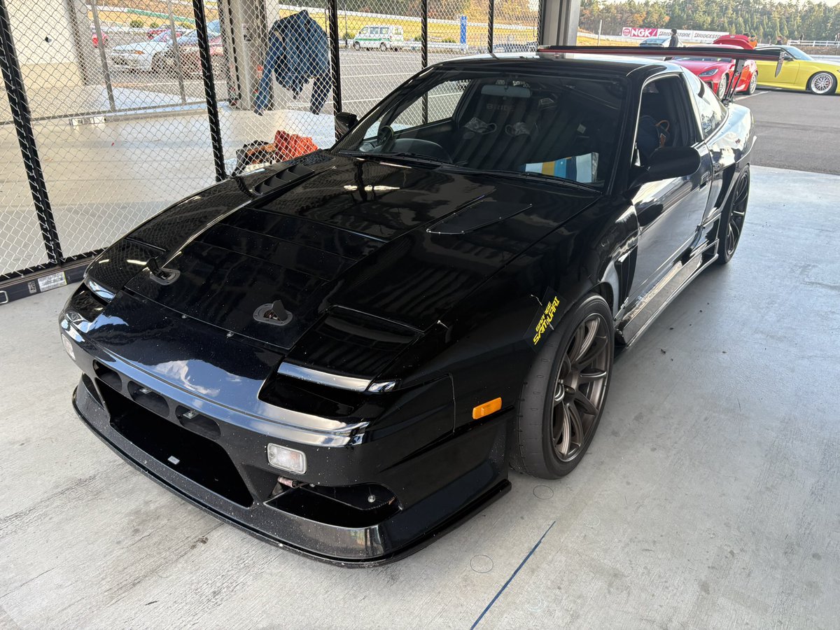 昨日のトラストサーキットランお疲れ様でした
レースで決勝4位？でした

相変わらずの反省点しかない
SUGOいくと強すぎる車がいっぱいいるね笑