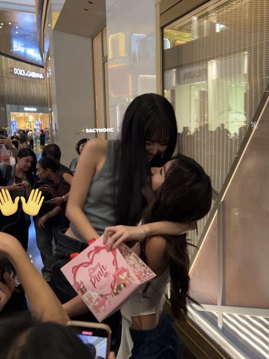 willyulmarryme's tweet image. [Important Notice] A stalker known within FreenBecky fandom is now inside hamham community. Her name is Fabi. You can see what she did previously in the tweet below. She was present &amp;amp; interacted with AP in EFW 2 days ago. Stay alert. 

#ArhoungPam #Arhoung #PPammelar