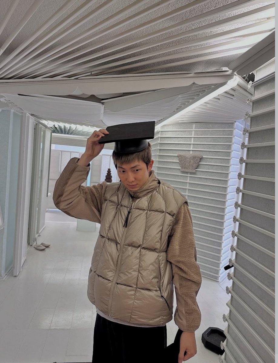 btsromaniateam's tweet photo. Instagram update 
Namjoon https://t.co/NNI0wkY1et