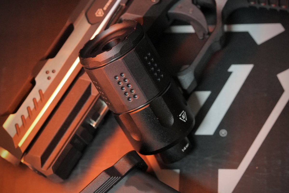 jkarmy_int's tweet image. Strike Industries SI 
EMG Linear Compensator Tracer Unit 

Looks go with the SI ARK 17 ✨✨ 

#strikeindustries #si #linear #compensator #tracer #ark17