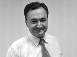 "Я вполне уверен в себе, в том, что всегда поступал честно. Кажется, что мне всё нипочём" - Сергей Леонидович Магнитский. Раскрывал крупнейшие коррупционные сети. 16 лет сегодня, как его убили. Ему было всего 37. Один из пакетов санкций наложили из-за этого политического убийства