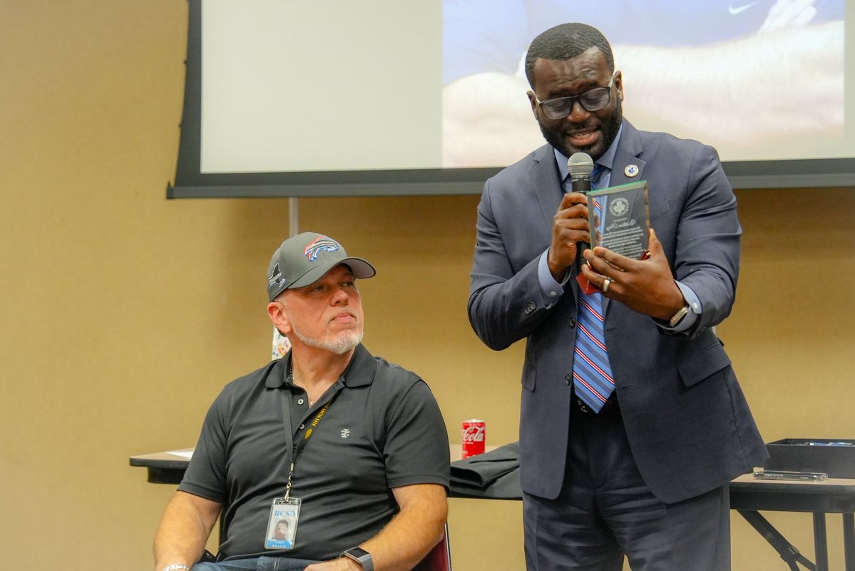 jacobscott101's tweet image. Congratulations to William Perez on his retirement after 35+ years with RCSD! 

William’s dedication, integrity, and willingness to mentor countless staff members has shaped this district in incredible ways. He always showed us how to do things the right way and led with both…