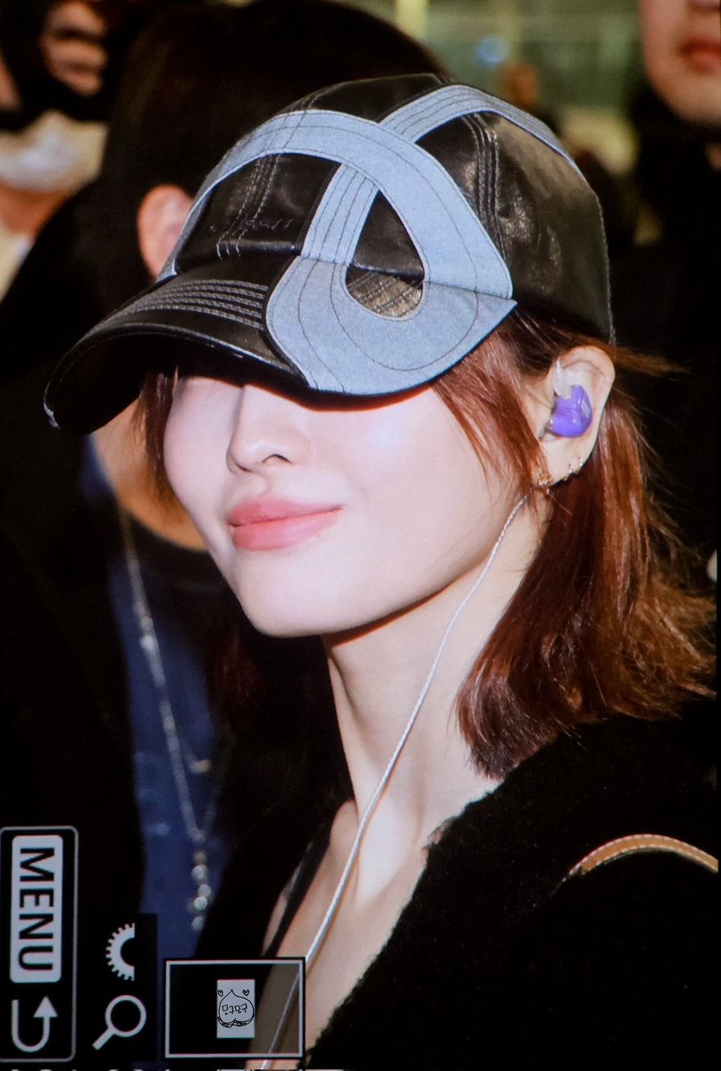 mogmog119's tweet image. 251116
ㅎㅇ
#트와이스 #TWICE #トゥワイス
#모모 #MOMO #もも #モモ