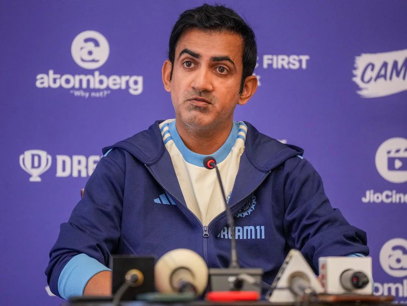 Iamraghav264's tweet image. 🚨🚨🚨Ladies and Gentlemen Meet
Gautam Gambhir🤡 as Coach:
• Lost the ODI series vs Sri Lanka
• Lost home Test series vs New Zealand
• Lost BGT 3–1
• Drew against a subpar England 
• Lost an ODI series vs average Aus team
• And now already 1–0 down against SA
#INDvsSA