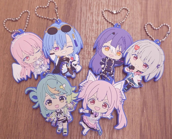 あおぎり高校さんのガシャあった～!ちょっとだけ回させていただきました…