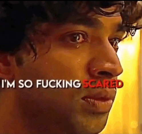 Just realised that I’m 16 followers away from 900 what the fuck