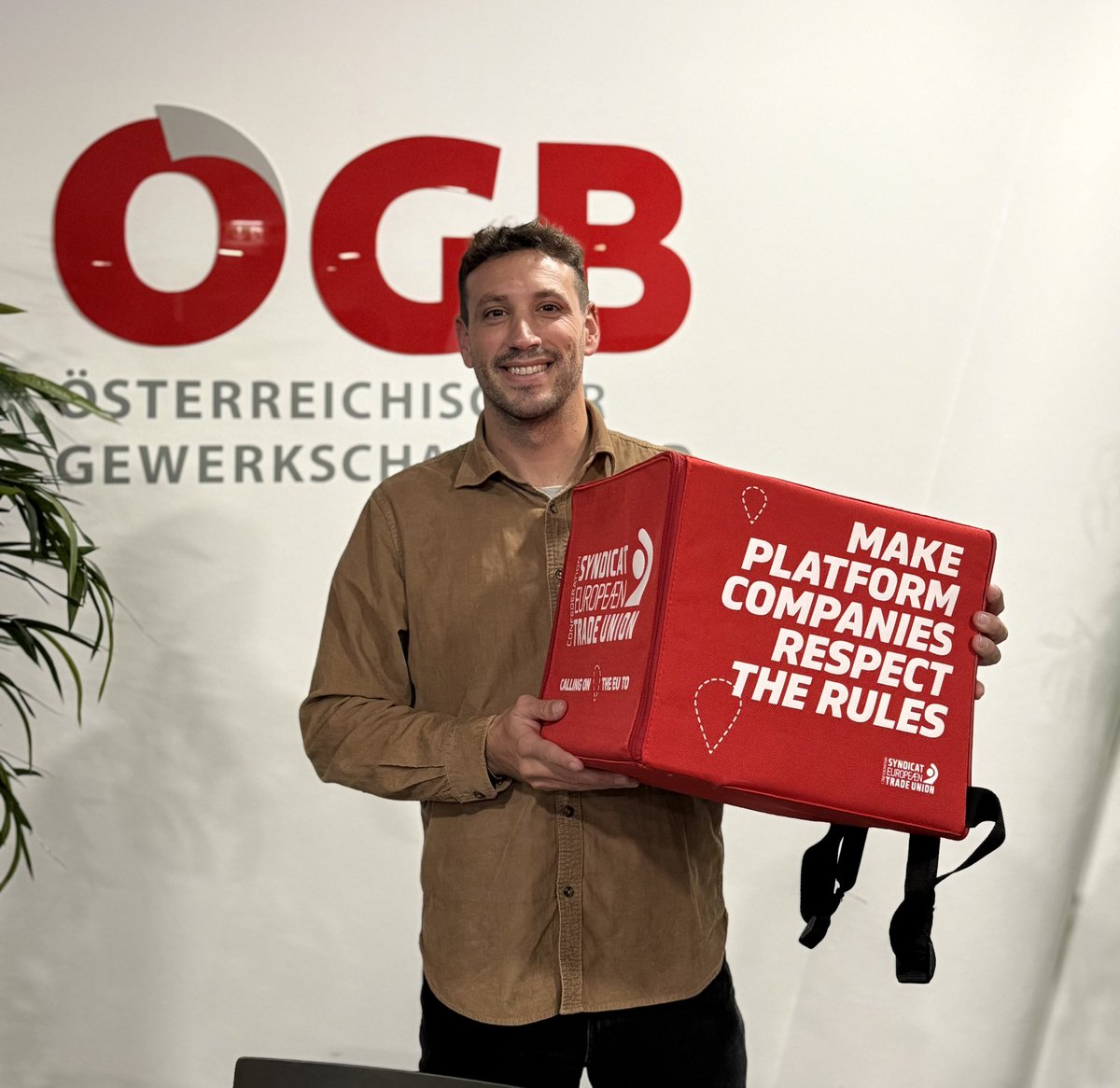 Daniel Cruz tweet media