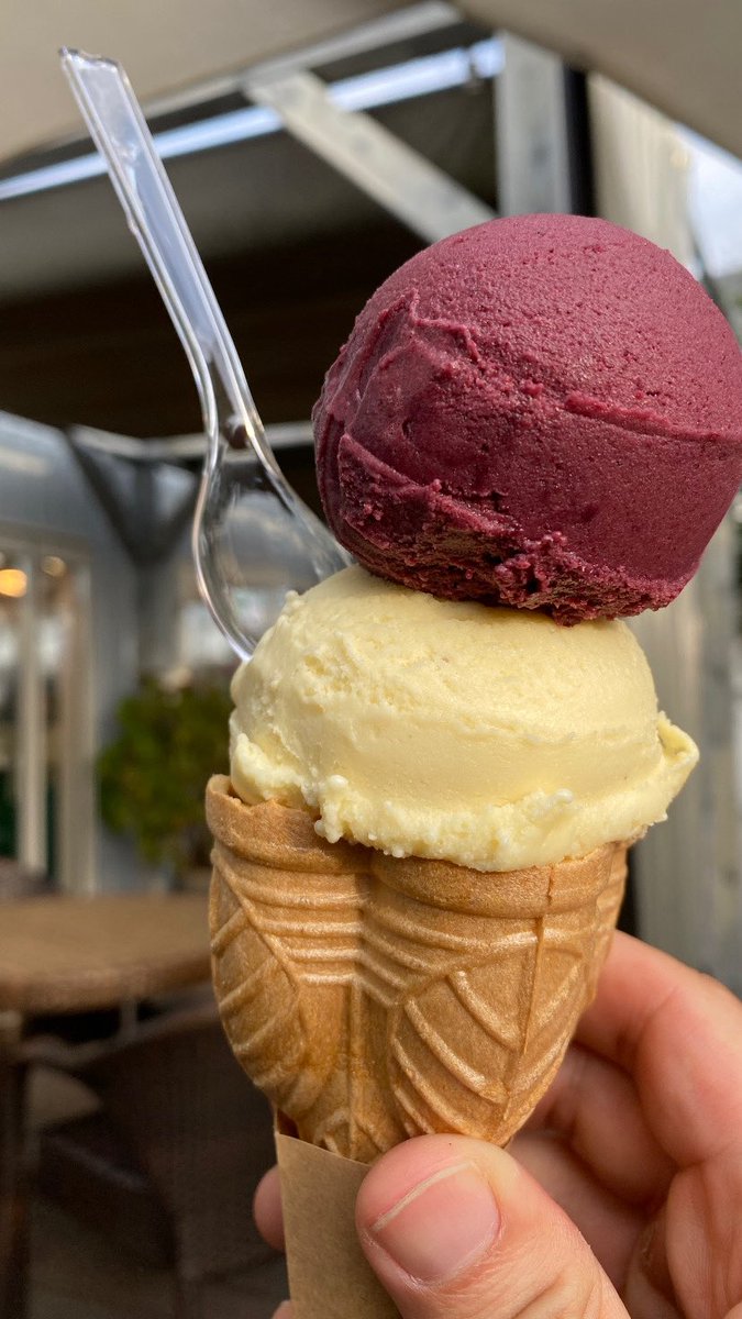 motorcycle_24's tweet image. #W乗り甘味部
芋となんかのジェラート🍧