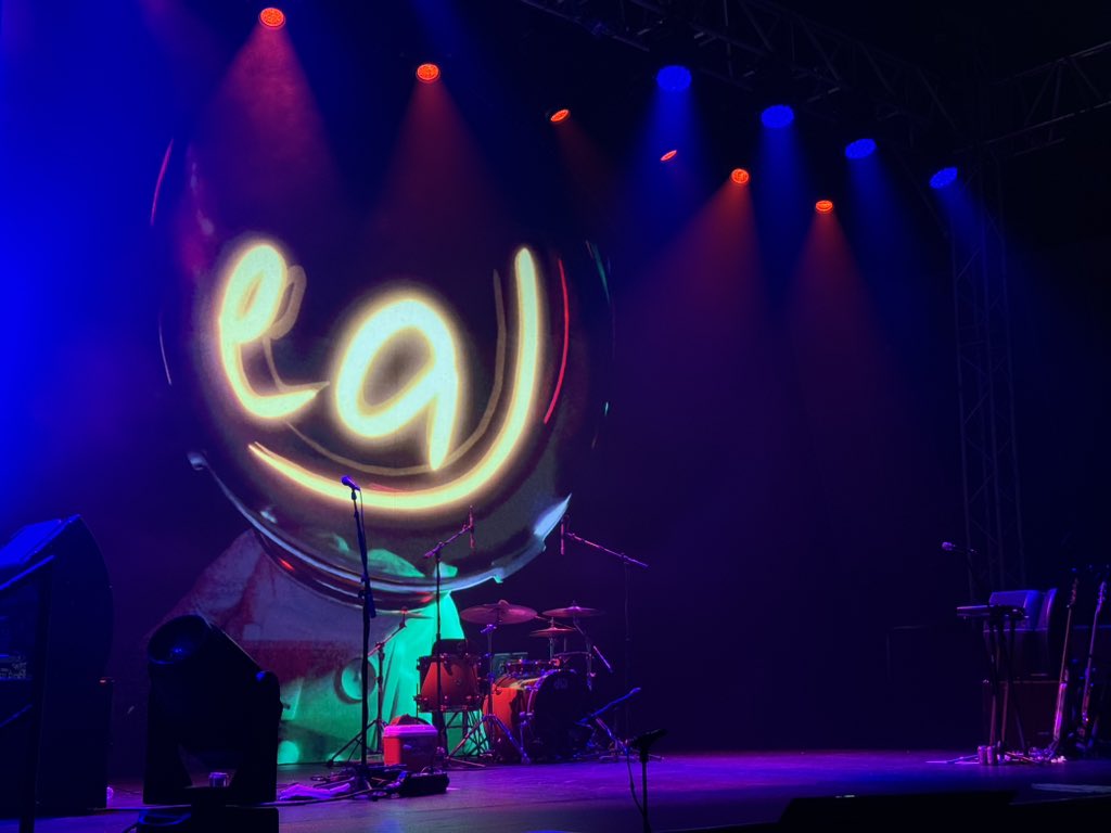 The Philippine concert stage is ready to welcome eaJ back tonight here at the Samsung Hall for The 1/9 Tour in Manila 🫶

#eaJinManila <a href="/Threeanglespro/">Three Angles Production</a>