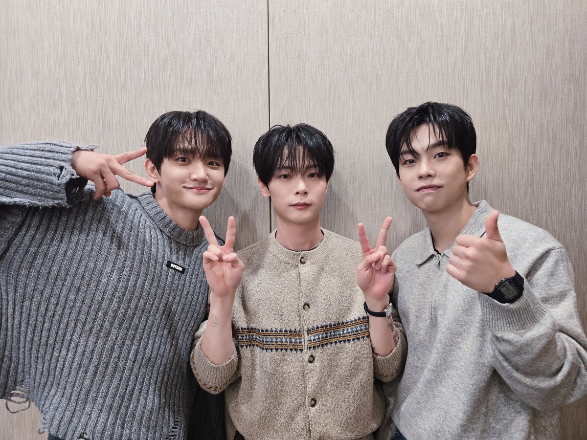 아~~~~니트입은 남자들 조타!!!!!!!