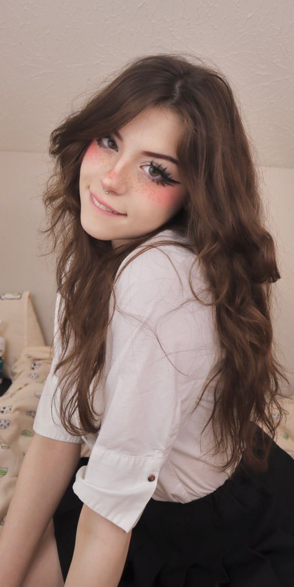 Hannah Owo tweet media